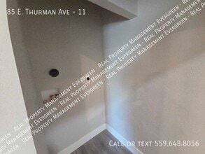 85 E Thurman Ave in Porterville, CA - Building Photo - Building Photo