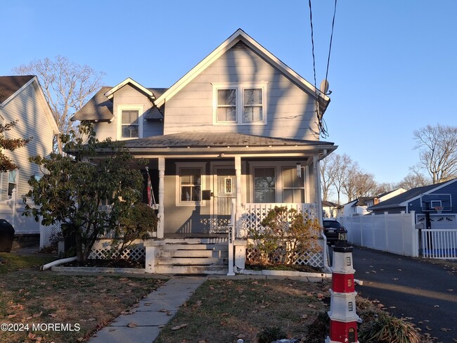 211 Lewis St in Ocean Township, NJ - Building Photo - Building Photo