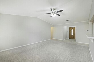 8903 Piney Point Dr in Austin, TX - Building Photo - Building Photo