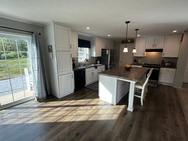 property at 456 Beede Hill Rd
