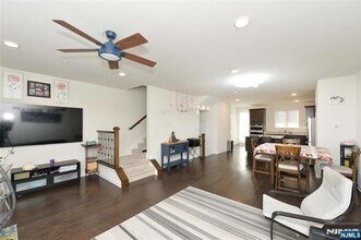 12-48 Plaza Road Unit in Fair Lawn, NJ - Building Photo - Building Photo