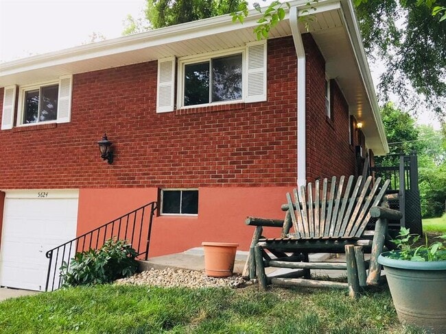 5624 Lake St in Omaha, NE - Building Photo - Building Photo