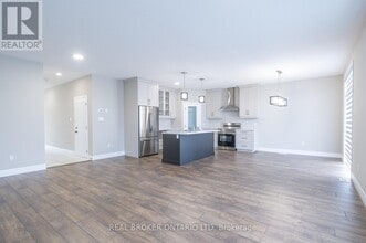 57 Acorn Trail in St Thomas, ON - Building Photo - Building Photo