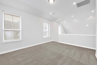 9339 Galloway Wds Trl in The Woodlands, TX - Building Photo - Building Photo