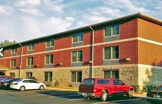 4012 Mann Rd in Indianapolis, IN - Building Photo