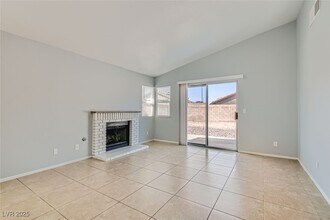 7698 Barbican Ct in Las Vegas, NV - Building Photo - Building Photo