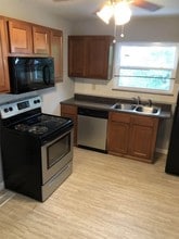 3560 Buffat Mill Rd in Knoxville, TN - Foto de edificio - Building Photo