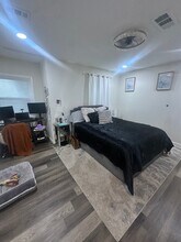 3444 Kellogg Ave in Dallas, TX - Foto de edificio - Building Photo