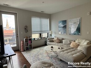 20 Webster St, Unit 45-611 in Brookline, MA - Building Photo - Building Photo