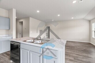 1295 Cowbell St in Conway, AR - Building Photo - Building Photo