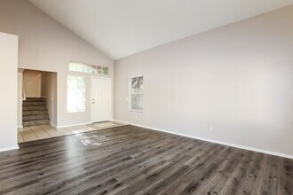 9147 N 73rd Ln in Peoria, AZ - Building Photo - Building Photo