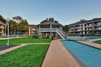 The Maya in San Antonio, TX - Foto de edificio - Building Photo