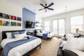 1063 E Trinity Ln-Unit -ID1043944P in Nashville, TN - Building Photo - Building Photo