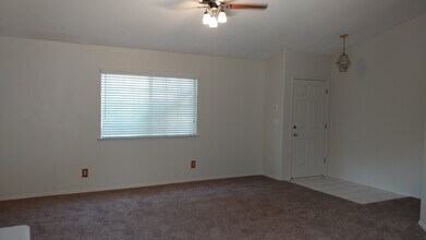 5514 N Delbert Ave in Fresno, CA - Building Photo - Building Photo