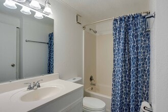 Beach Bluff ~ Boutique Cottage Style Living in a Laid Back Coastal Community in Jacksonville, FL - Building Photo - Interior Photo