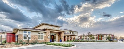 Esperanza At Palo Alto in San Antonio, TX - Foto de edificio - Building Photo