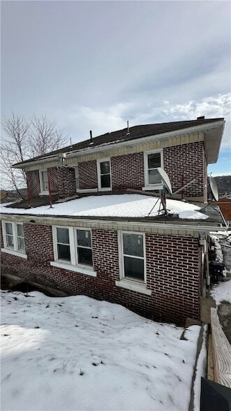 property at 433 Justus Ave