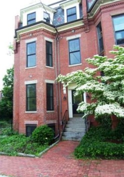 59 Fort Ave, Unit 1 in Boston, MA - Foto de edificio - Building Photo