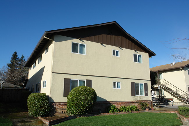 1353 San Tomas Aquino Pkwy in San Jose, CA - Building Photo - Building Photo