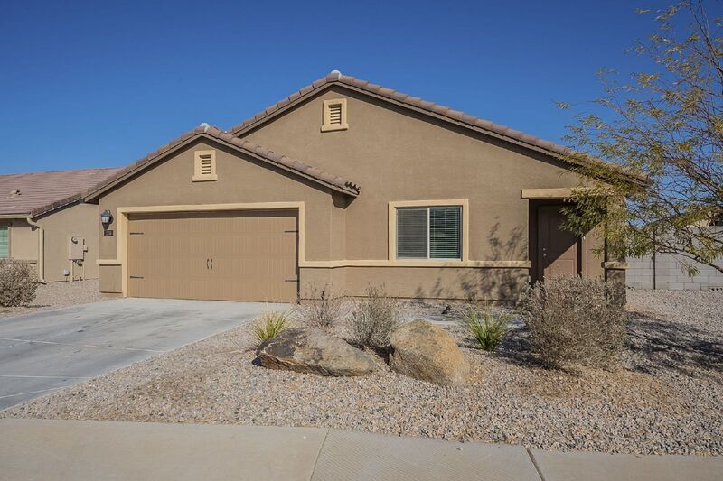 1536 Demain Dr in Casa Grande, AZ - Building Photo