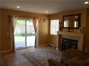 11060 Avenida De Los Lobos in San Diego, CA - Building Photo - Building Photo