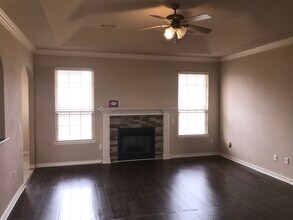 460 Novarra Dr in Centerton, AR - Building Photo - Building Photo