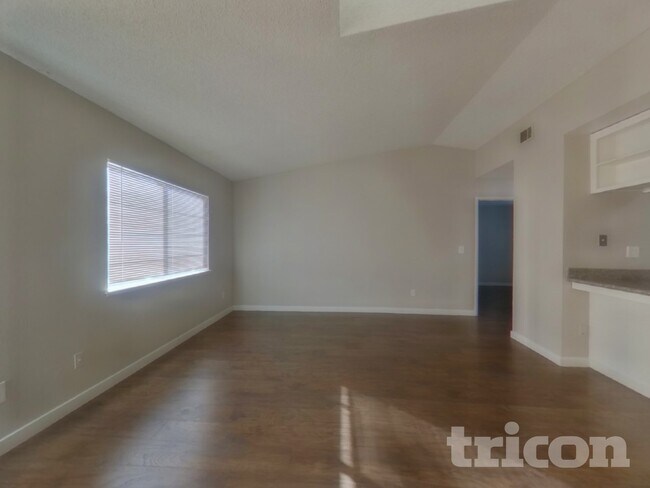 607 Placer Ln in Suisun City, CA - Building Photo - Building Photo