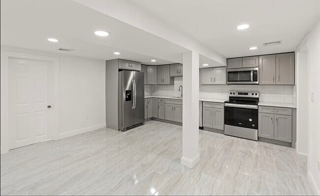 property at 320 Malden St