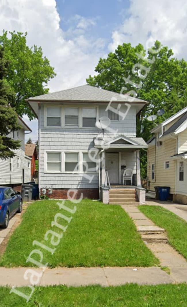 property at 1308 Goodale Ave