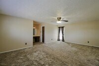 13915 Roundstone Ln photo'