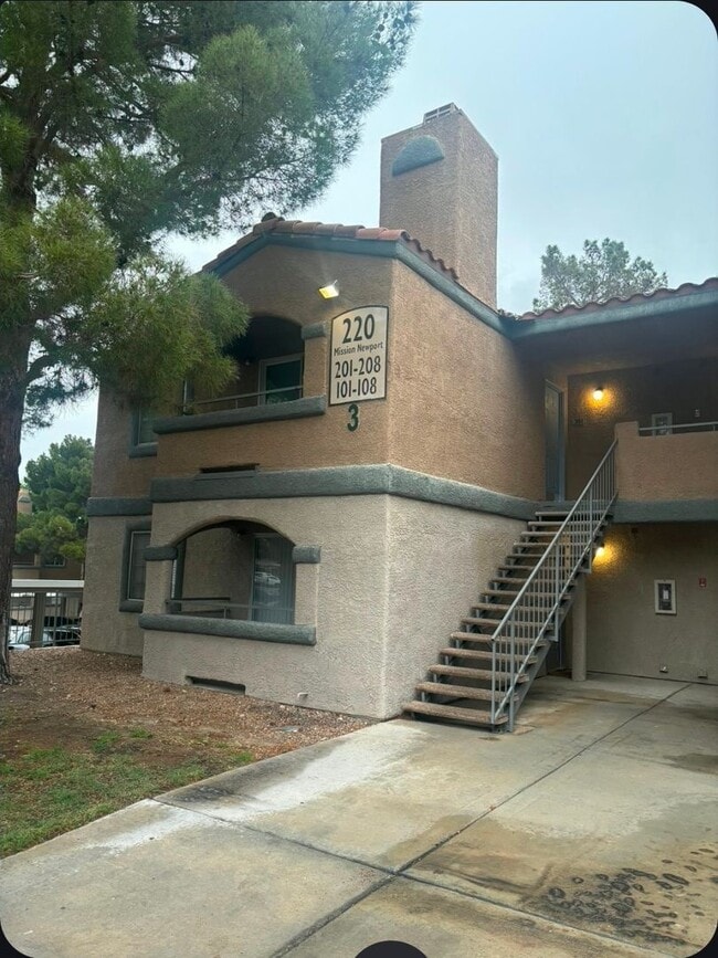 property at 220 Mission Newport Ln