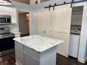 2930 Bentley Ct in Pearland, TX - Building Photo - Building Photo