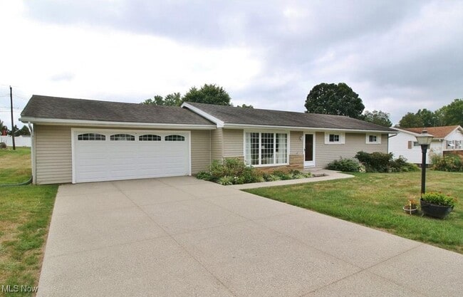 property at 1120 Helene Dr