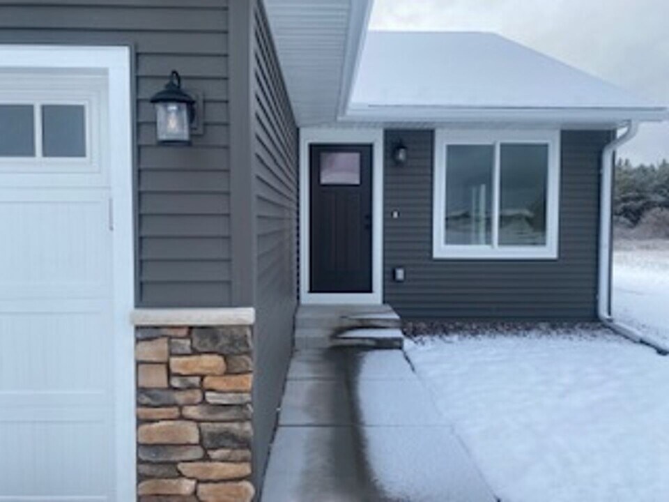 20209 62nd Ave in Chippewa Falls, WI - Building Photo