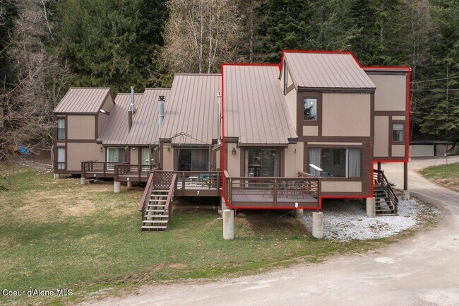 228 Snowgoose Ln in Ponderay, ID - Building Photo - Building Photo