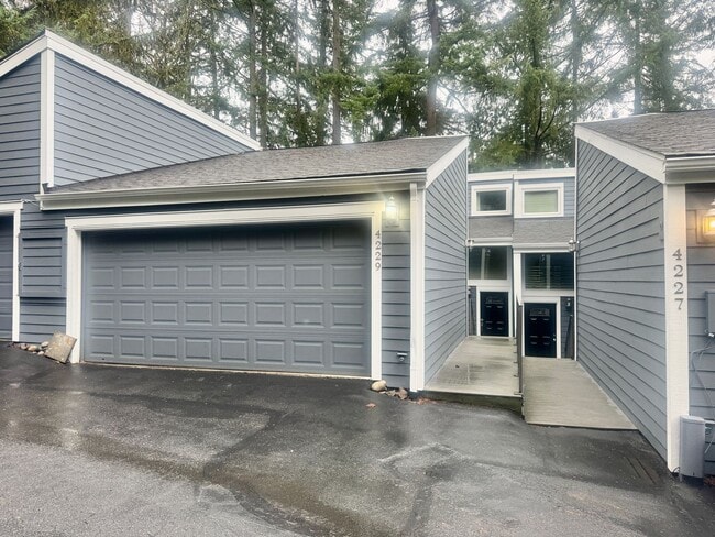 property at 4229 155th Pl SE