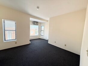 590 Columbus Ave, Unit 3 in Boston, MA - Foto de edificio - Building Photo