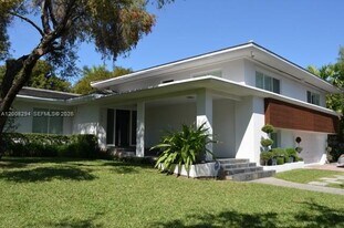 173 Shore Dr S in Miami, FL - Building Photo