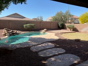 10437 W Atlantis Wy in Tolleson, AZ - Building Photo - Building Photo