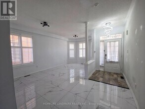 127 Rizal Ave in Markham, ON - Building Photo - Building Photo