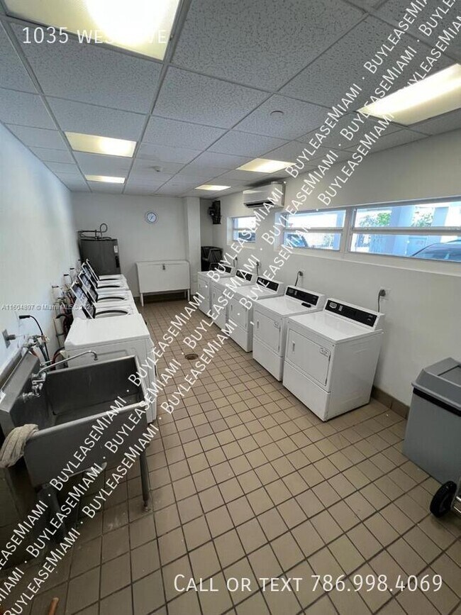 1035 West Ave in Miami Beach, FL - Building Photo - Building Photo