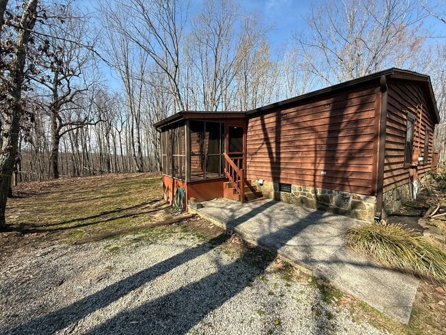 535 Pendleton Dr in Amherst, VA - Building Photo - Building Photo