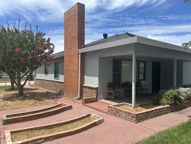 1301 Higbee Dr in Modesto, CA - Building Photo - Building Photo