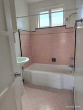 5404 La Mirada Ave in Los Angeles, CA - Building Photo - Building Photo