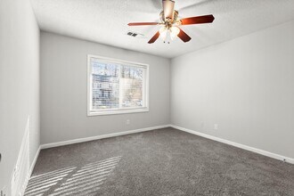 2166 Park Ter, Unit 7 in Atlanta, GA - Foto de edificio - Building Photo