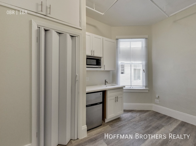property at 124 Waverly Pl