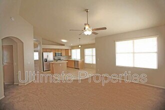 9625 W Mary Ann Dr in Peoria, AZ - Building Photo - Building Photo