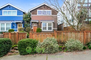 1119 24th Ave S in Seattle, WA - Building Photo