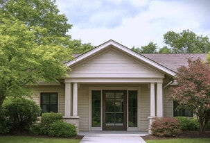 The Laurel Residences on Main in Albion Town Orleans, NY - Building Photo