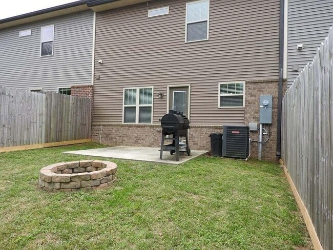 224 NE Bellingham Dr in Cleveland, TN - Building Photo - Building Photo